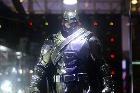 Batman vs Superman wallpaper, superhero, armor, comics, convention HD wallpaper