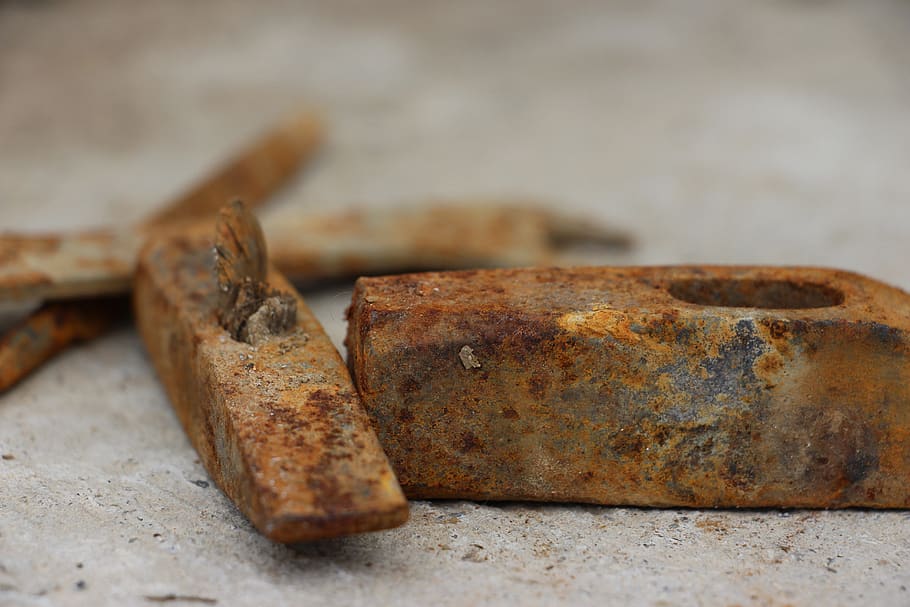 iron, rust, rusty, metal, old, items, hammer, hammer heads HD wallpaper