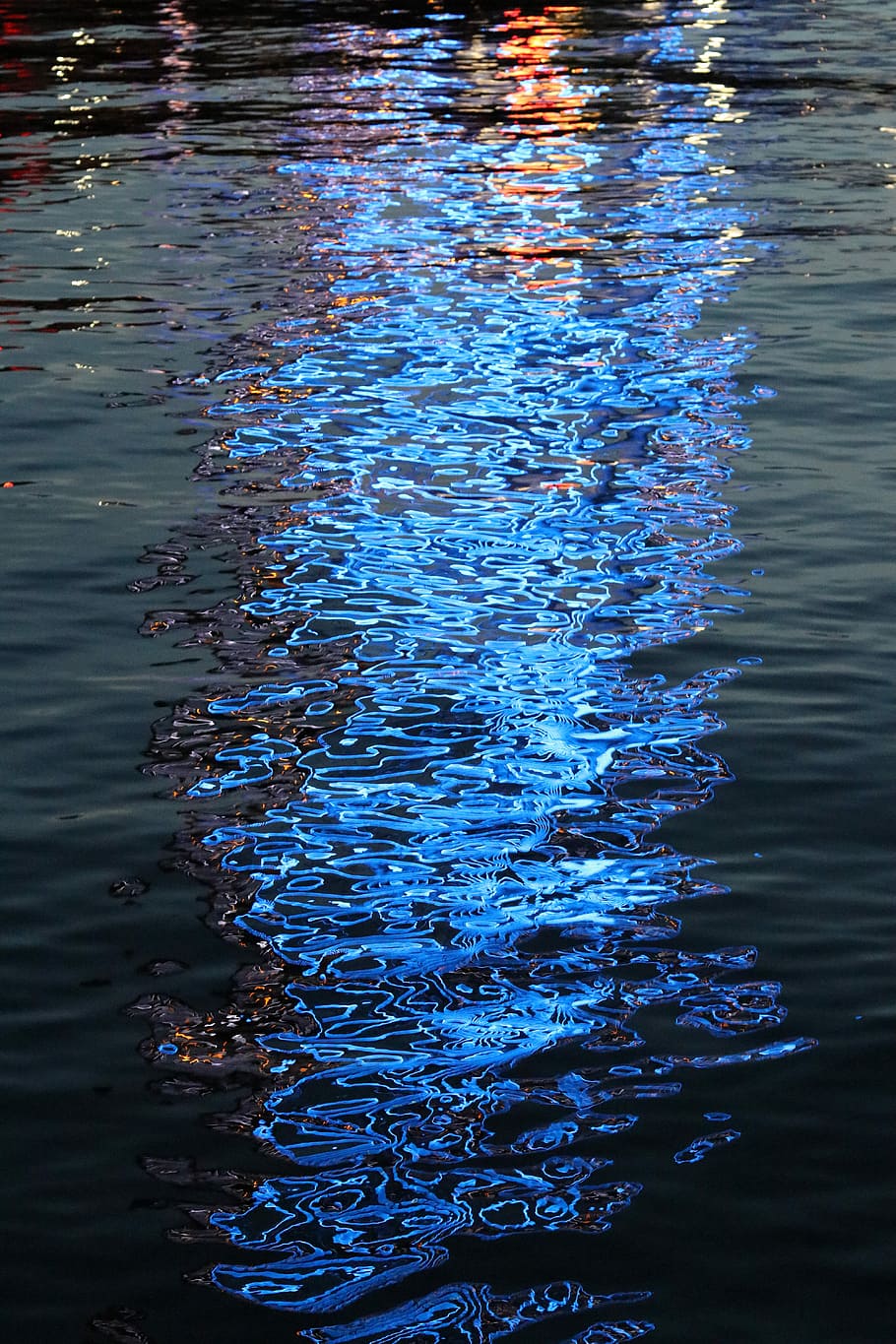 blue and yellow light reflections, body of water, sea, ocean HD wallpaper