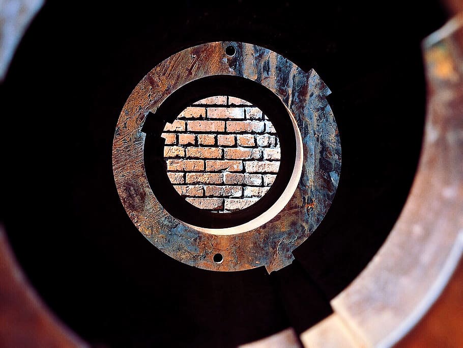 circle, perspective, brick, iron, close-up, metal, no people HD wallpaper