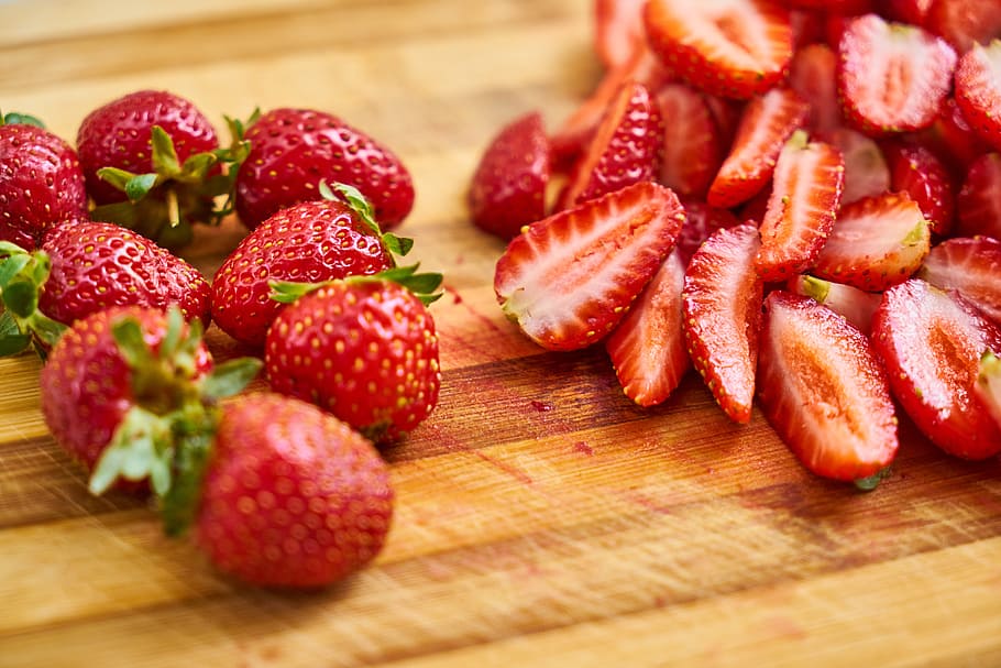 strawberry, red, fruit, macro, nature, beautiful, healthy, fresh HD wallpaper