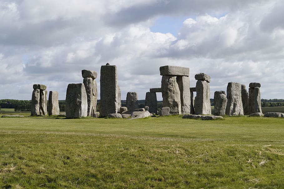stone circle, grass, sky, monument, stonehenge, cloud - sky HD wallpaper