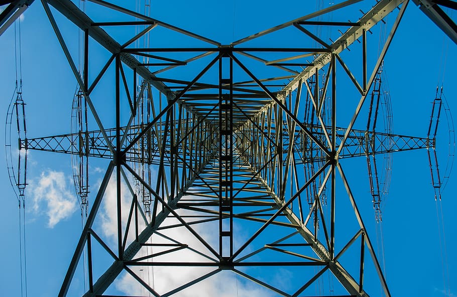 worms eye view of electric post during daytime, strommast, current HD wallpaper