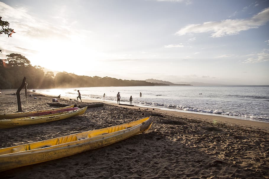 people at the beach, sea, ocean, sunset, boats, kayak, kanoe HD wallpaper