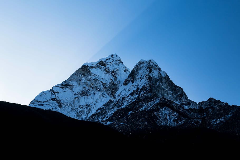 Mountain summit. Summit гора. Unsplash горы. Горы покрытые тканью. Unsplash free images.