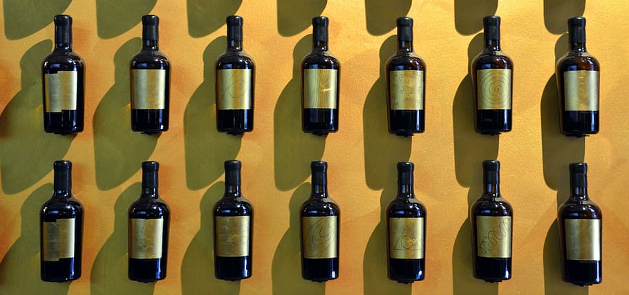 empty wine bottle wallpaper