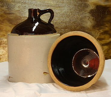 brown and white stoneware jug, Crocks, Whiskey, Alcohol, Corn HD wallpaper