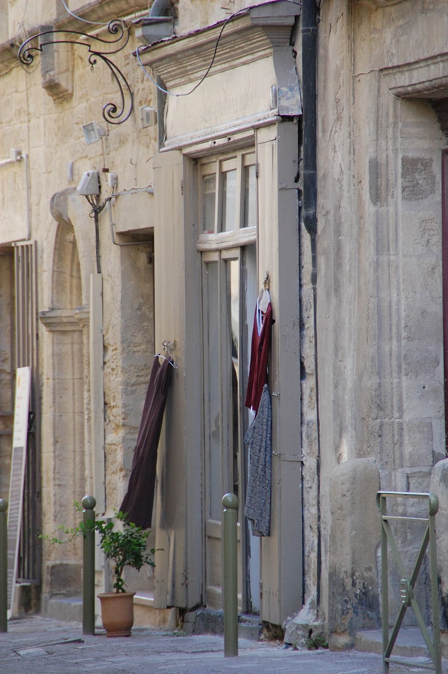 storefront, passage, street, built structure, architecture HD wallpaper