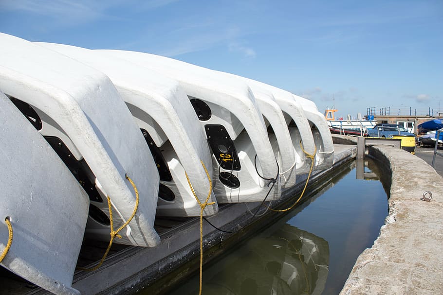 rowboat, dinghy, pontoon, reflection, sky, weathered, boats HD wallpaper