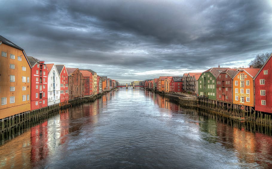 assorted-color house lot painting, trondheim, norway, river HD wallpaper