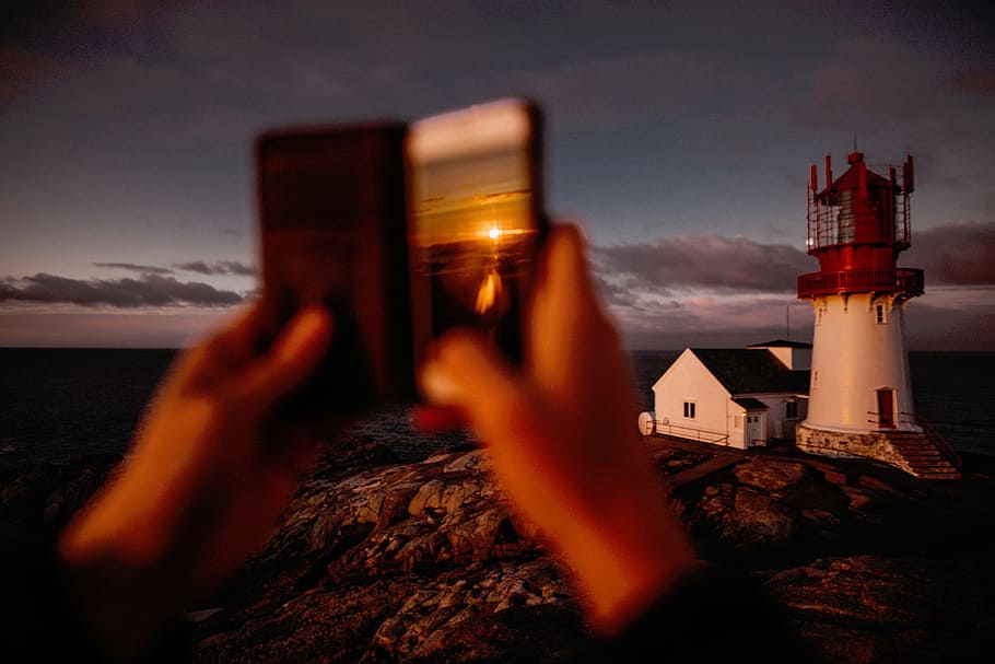nature, water, rocks, lighthouse, people, photographer, phone HD wallpaper