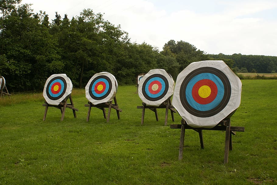 four shooting targets, archery, arrows, bow square, tournament HD wallpaper