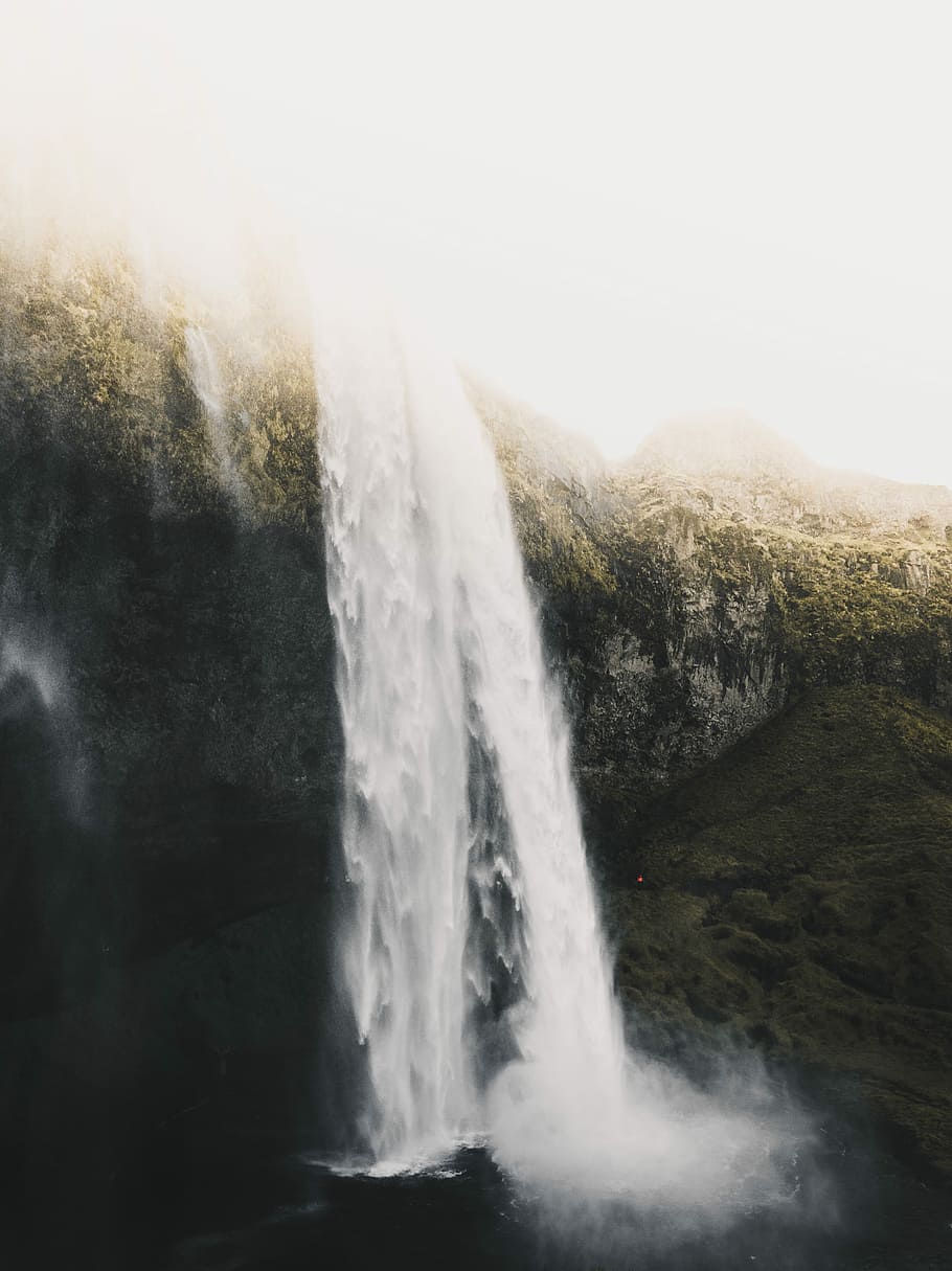 waterfalls during daytime, photo of waterfalls, cliff, bright HD wallpaper
