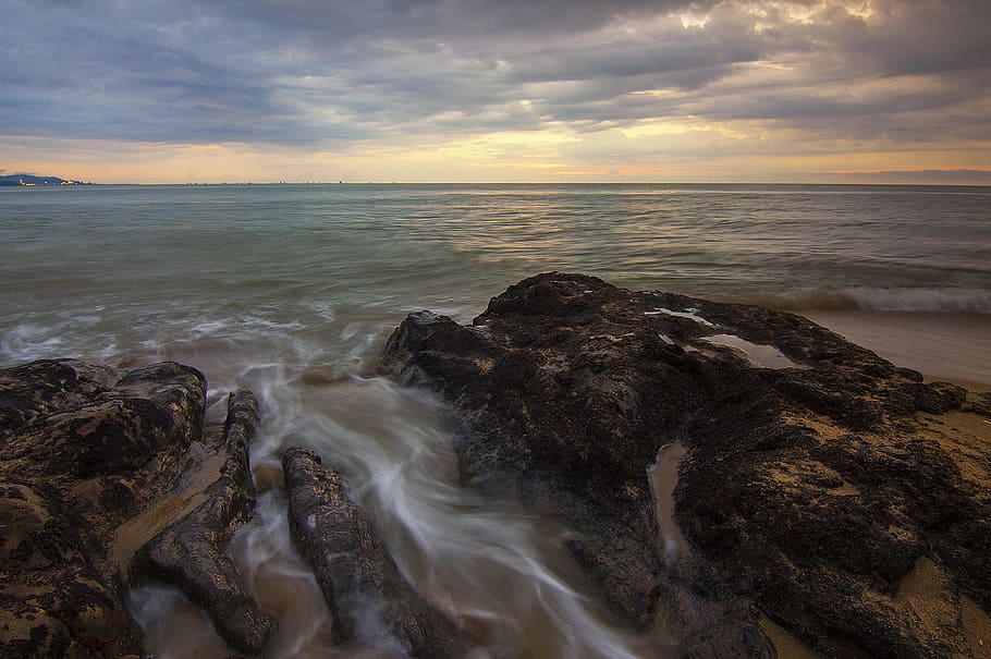 sea, nature, sky, water, clouds, idyllic, ocean, rocks, scenic HD wallpaper