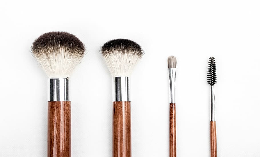 four brown handle make-up brushes, makeup brush, make up, beauty HD wallpaper