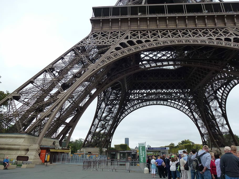 Holiday, Paris, Fun, large group of people, architecture, adult HD wallpaper