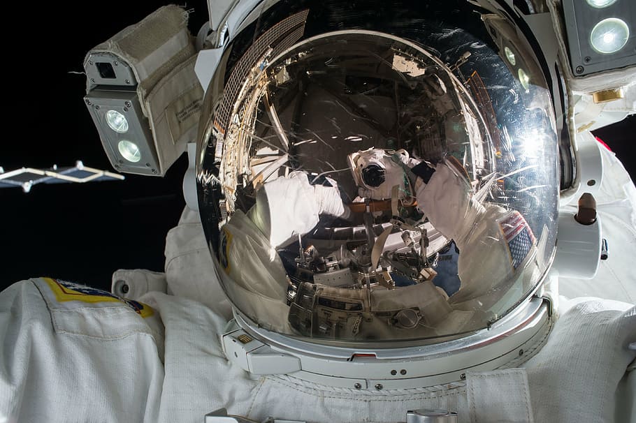 astronaut floating, helmet, white, space, dark, gravity, moon HD wallpaper