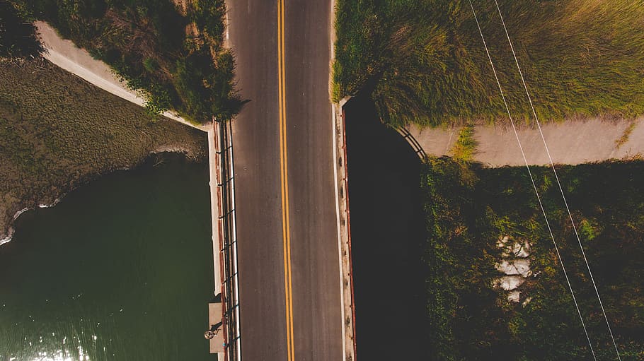 aerial photography of bridge, clear paved bridge, road, aerial view HD wallpaper