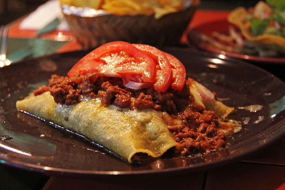 beef taco with tomato platter, Chili, Spicy, Hot, Spices, Yummy, HD wallpaper