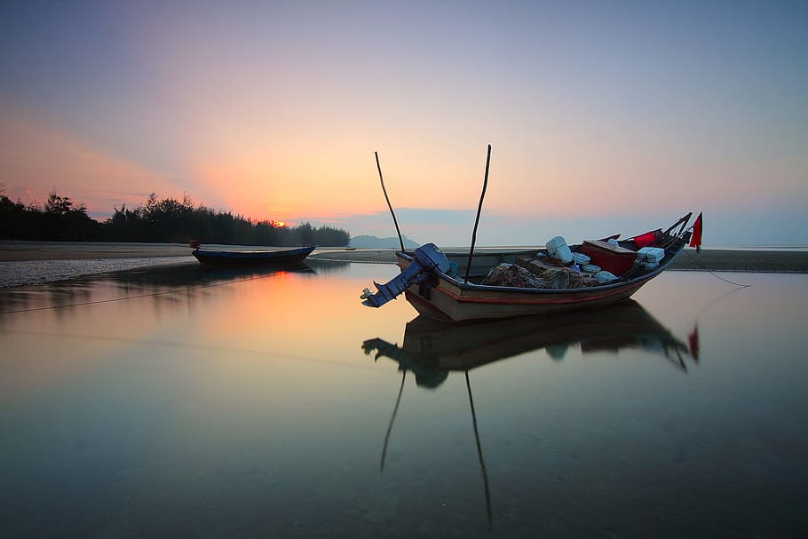 sea, dawn, landscape, nature, beach, boats, clouds, fishing boat HD wallpaper