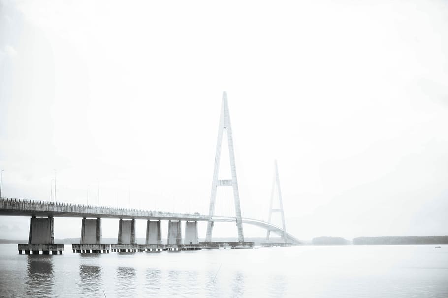 concrete bridge during daytime, grayscale photo of bridge, structure HD wallpaper