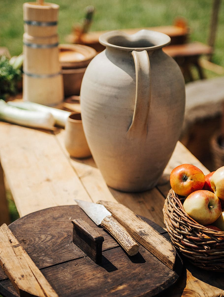 apple fruits on basket, wood - Material, cultures, craft, pottery HD wallpaper