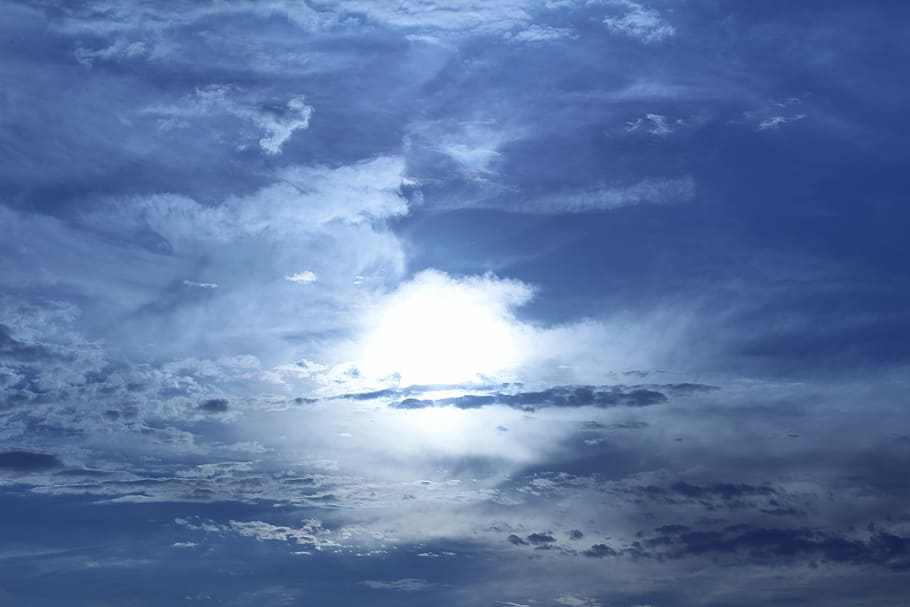 sun, tungsten, blue, glowing, sunbeam, cloud - sky, beauty in nature HD wallpaper