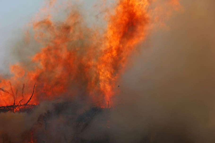 easter fire, flame, burn, customs, hot, blaze, firelight, smoke HD wallpaper