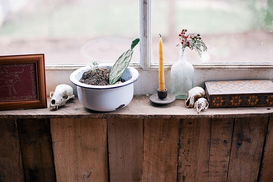 White Metal Bowl Beside Yellow Wax Candle on Brown Wall, box HD wallpaper