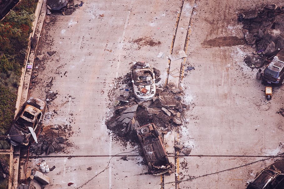 wrecked cars on gray concrete road top during daytime, terror attack HD wallpaper