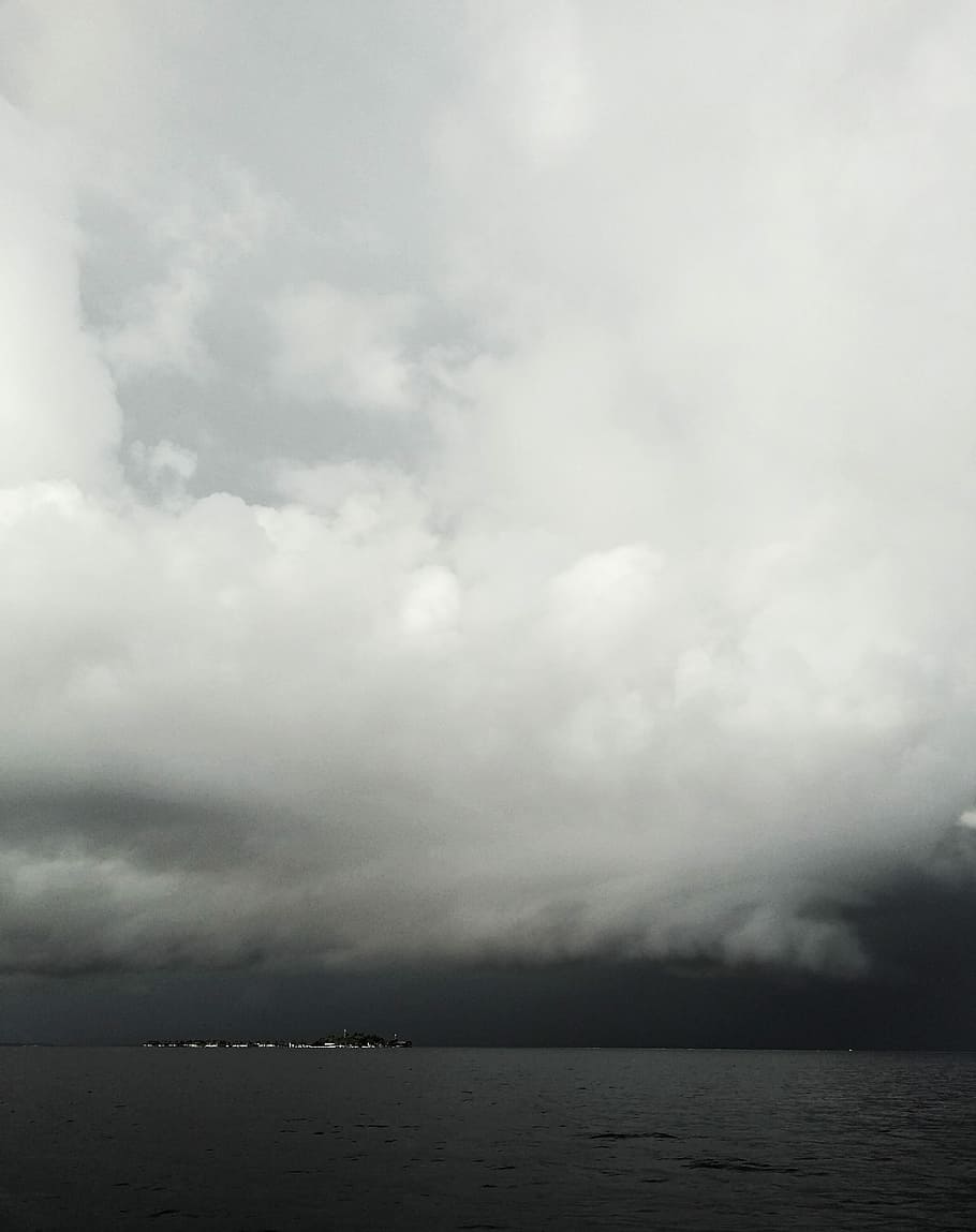 Storm, body of water under cloudy sky, lake, river, cloud - sky HD wallpaper