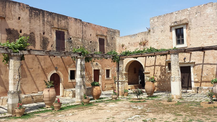 vase near house, Crete, Monastery, Arcade, Pergola, architecture HD wallpaper