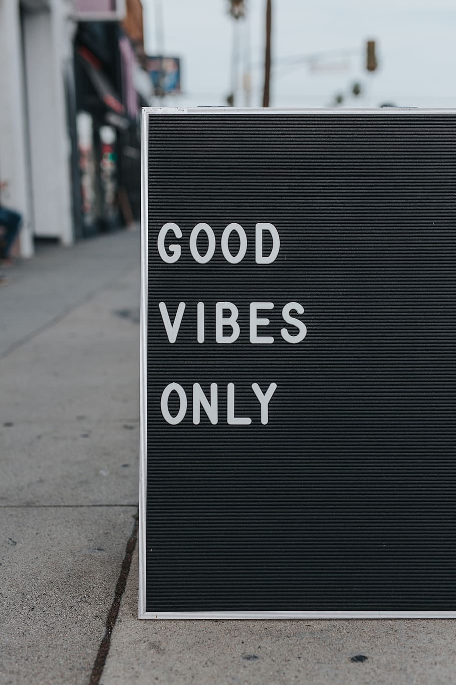 sign, board, street, communication, text, western script, information HD wallpaper