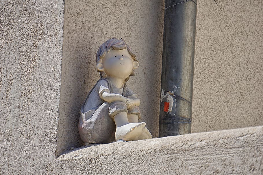 Character, Statue, Earthenware, boy, male likeness, sculpture HD wallpaper
