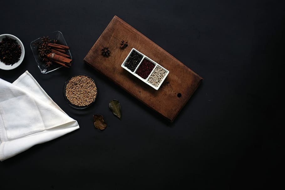 Exotic spices, cinnamon, dark, star anise, wood - Material, table