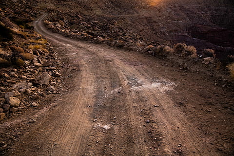 brown soil pavement, dirt road, track, rock, mountain, direction HD wallpaper