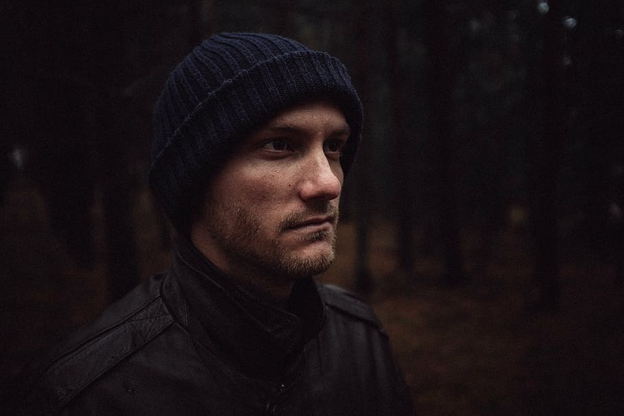 man wearing black knit cap, guy, face, hat, toque, beanie, jacket HD wallpaper