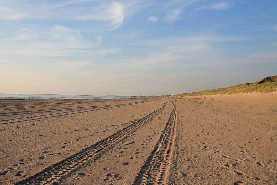 Lanes, Traces, Auto, Sand, Coast, Dike, summer, north sea, holiday HD wallpaper