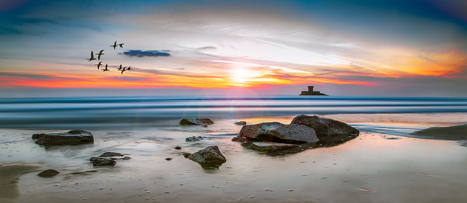 Sea Rocks Surrounded by Body of Water High-saturated Photography HD wallpaper