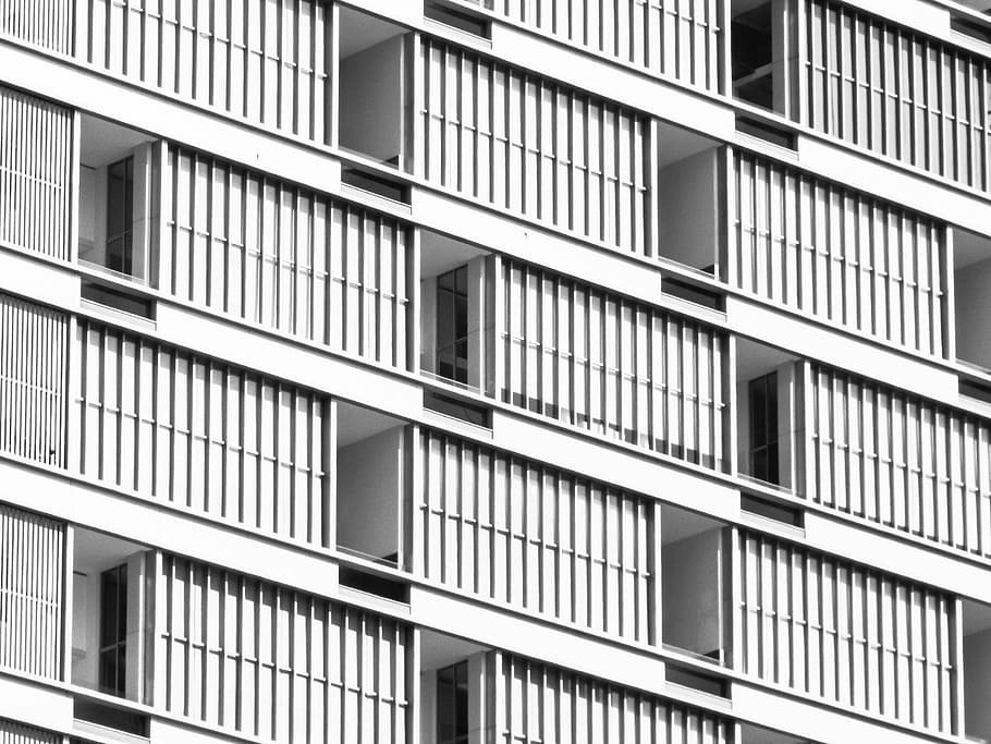 photo of gray high rise building, balconies, skyscraper, architecture HD wallpaper