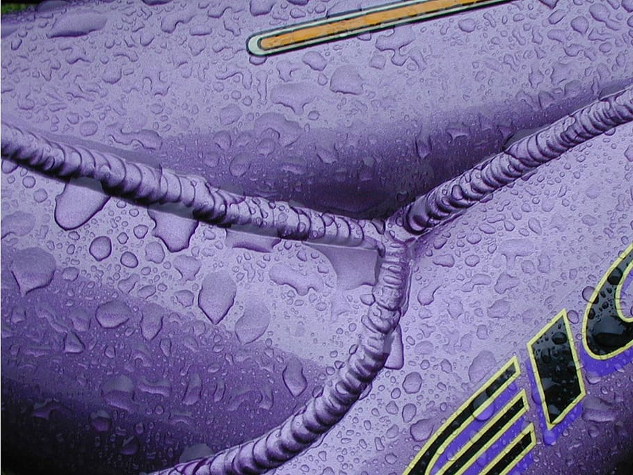raindrops, macro, cycle, bicycle, metal, mauve, color, colour HD wallpaper