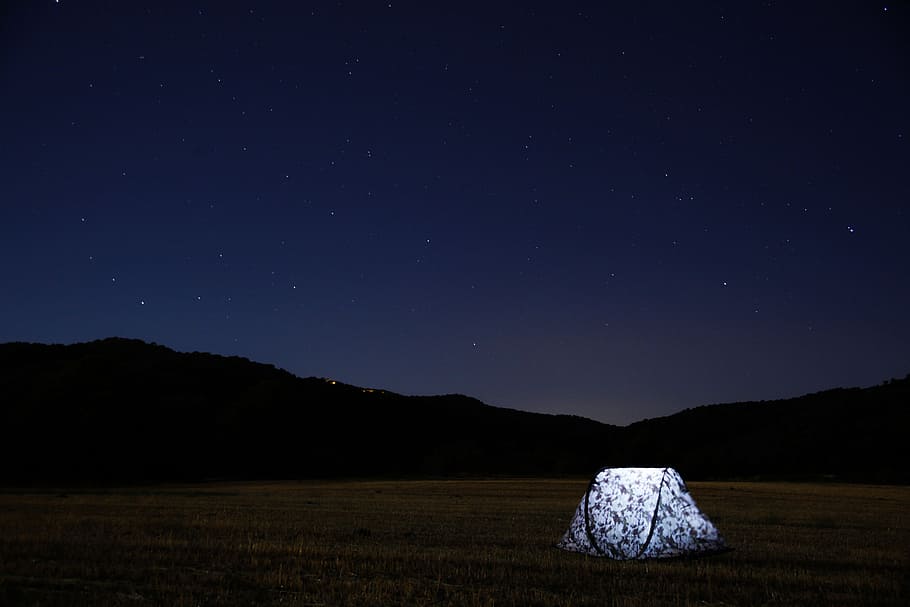camping tent near mountain during nighttime, white, dome, ground HD wallpaper