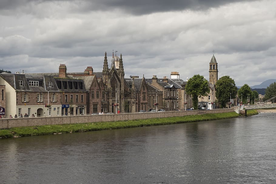 inverness, st mary's, romanesque catholic church, houses, row of houses, HD wallpaper