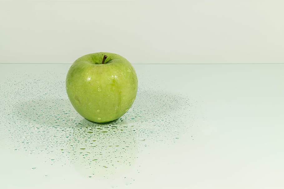 apple, fruit, juice, green, apple juice, moisture, water drops HD wallpaper