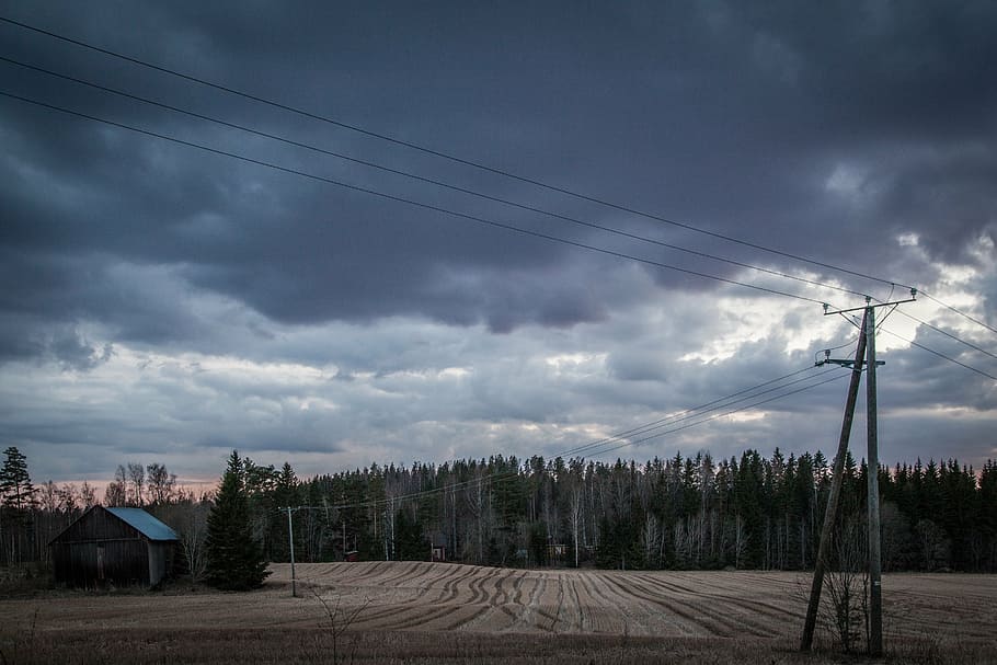 field, barn, dark, landscape, nature, dramatic, natural, rural HD wallpaper
