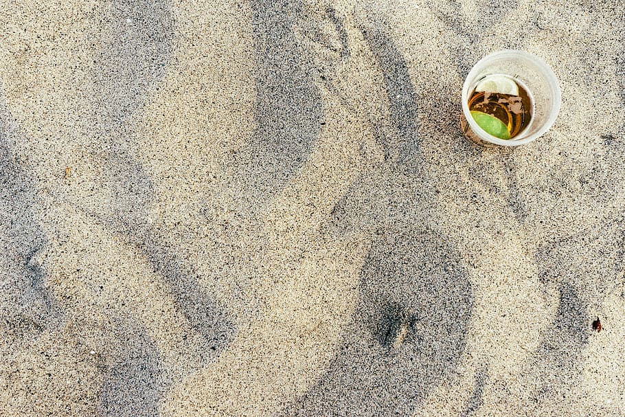 clear plastic cup on sand, beach, beer, glasses, gray, sea, nature HD wallpaper