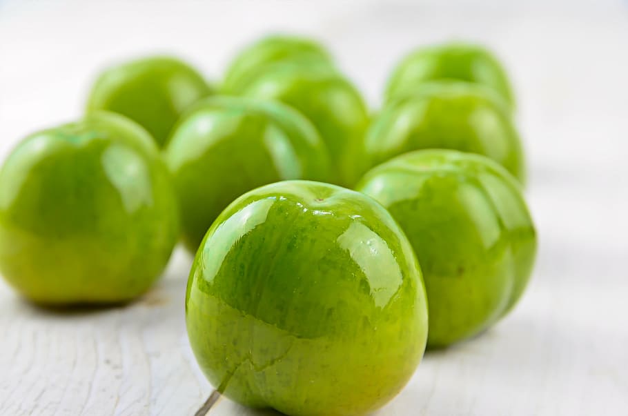 plum, fruit, green, sad, fruit growing, healthy, fresh, healthy food HD wallpaper