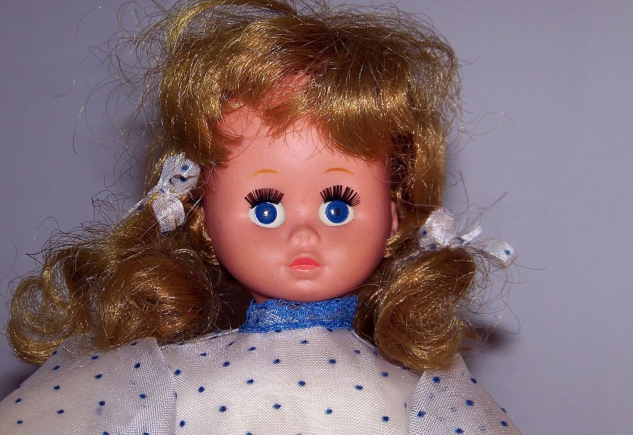 doll wearing white and blue polka-dot top, scary, halloween HD wallpaper