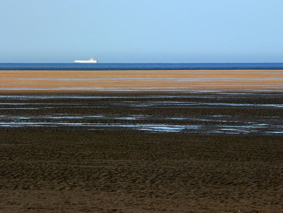 sea, sand, ship, ocean, norfolk, stiffkey, beach, water, land HD wallpaper