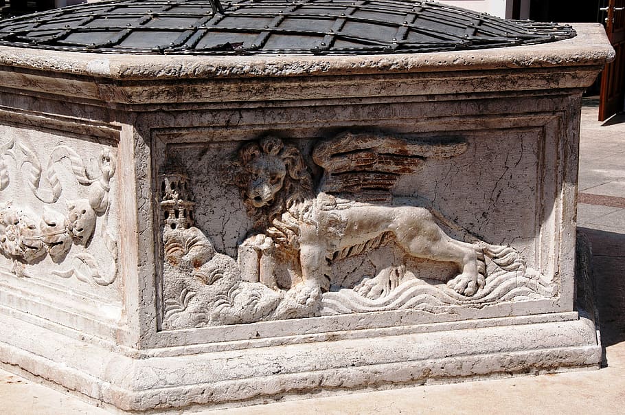 lion of venice, croatia, istria, august, borgo, pozzo, art and craft